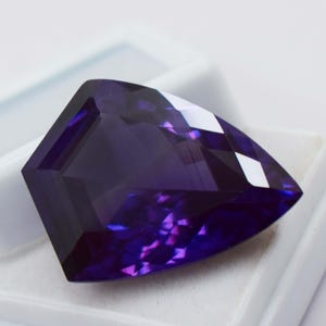 44Ct Shield Cut Color Change Alexandrite Natural Loose Gemstone Large Multicolor Fine Jewelry Stone image 11