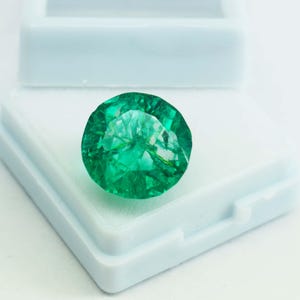 Natural Round cut Emerald Gemstone 8 to 10Ct loose Green Emerald for jewely making Birthstone Colombian Emerald for ring or pendant Gemstone