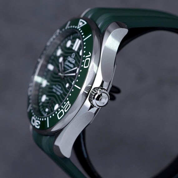 Seamaster Diver 300 Green Dial Rubber Strap (2023… - image 4