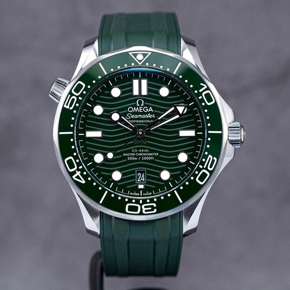 Seamaster Diver 300 Green Dial Rubber Strap (2023… - image 1