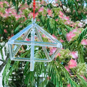 Handcrafted Crystal Singing Pyramid Chime 6 Inch Sound Instrument with Free Mallet
