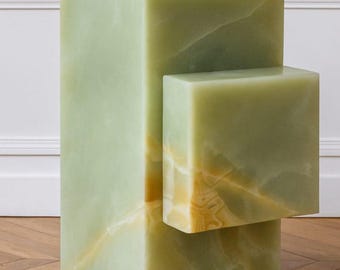 Handmade Green Onyx Coffee Table: Natural Stone Plinth Pedestal