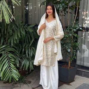 Embroidered Chinon Silk Salwar Kameez: Pakistani Wedding Wear