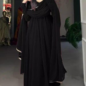 Embroidered Chinon Silk Salwar Kameez: Pakistani Wedding Suit