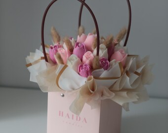 Bouquet di candele a forma di tulipano