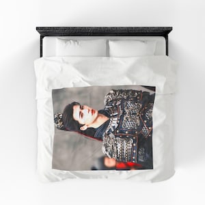 Zhang Linghe Xie Zheng Velveteen Plush Blanket – Ultra-Soft C-Drama Fan Gift