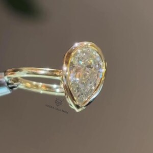 Elegant Bezel Set Solitaire Promise Ring Drop Shape Pear Cut Tulip Basket Set Moissanite Vintage Bridal Ring for Women Minimalist Jewelry
