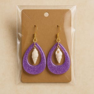 Shell earrings