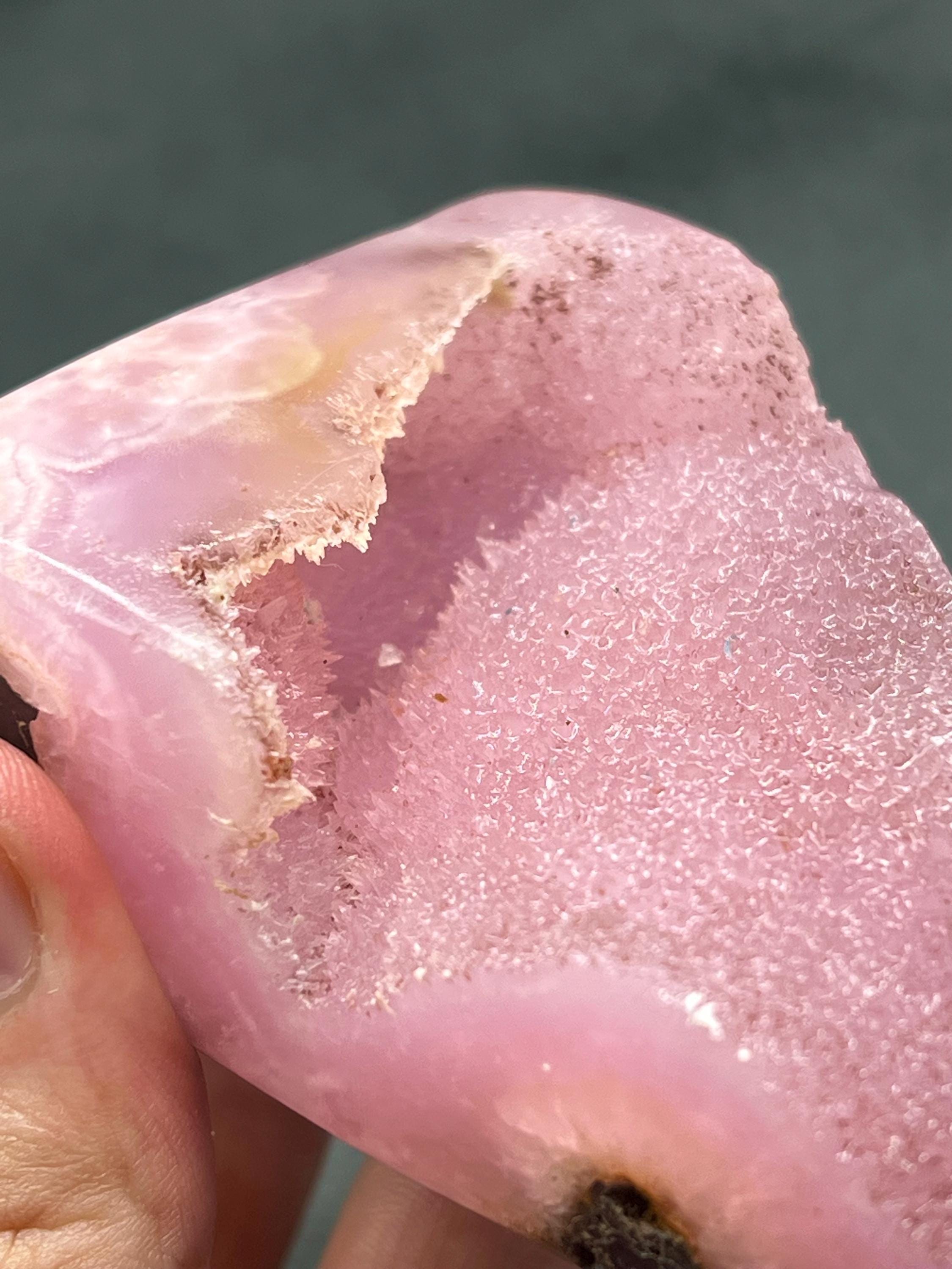 ピンクアラゴナイト 希少標本 - Etsy 日本