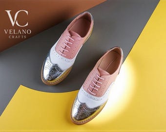 Handgjorda brogueskor i äkta läder: Wingtip-skor för dam