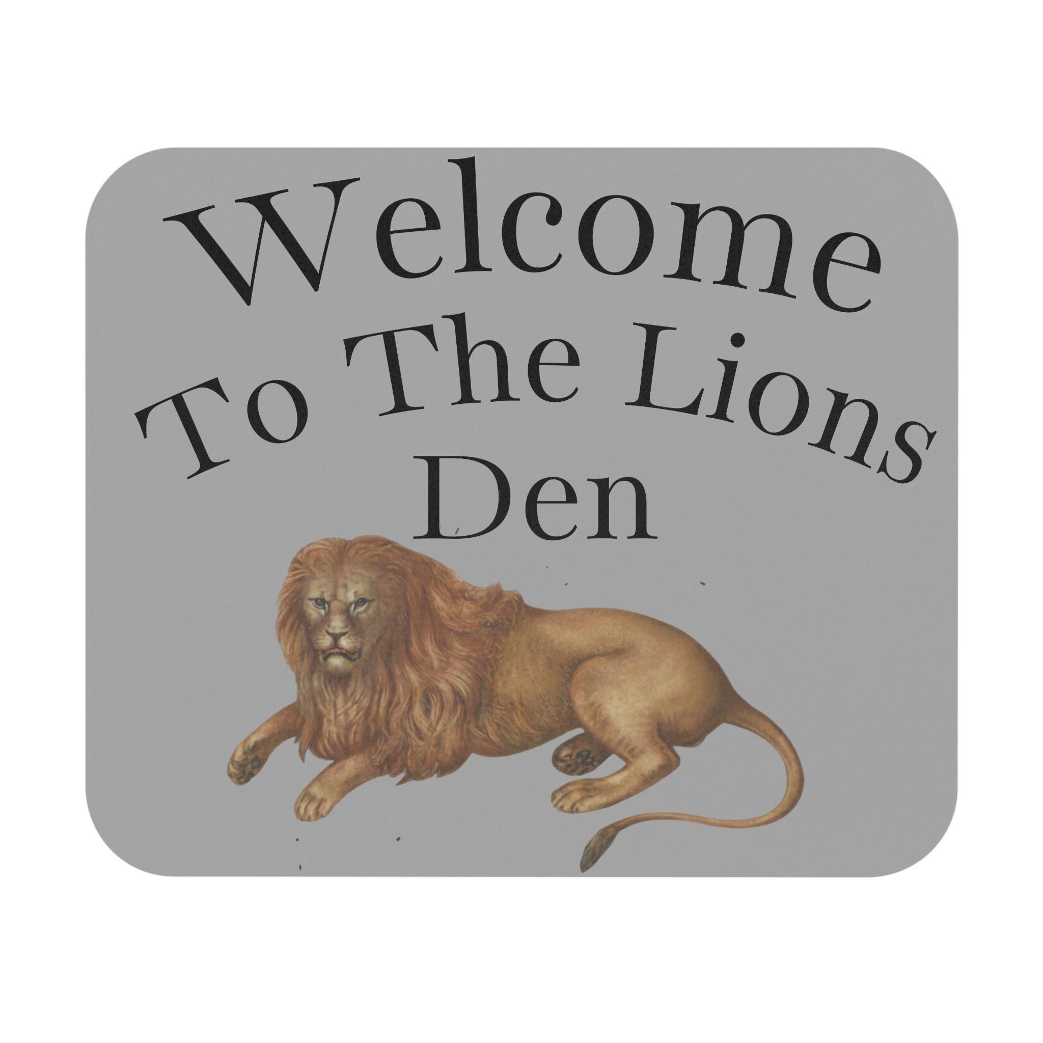 Lionページ Welcome to the Lions Den Chit Mouse Pad | Vintage Lion