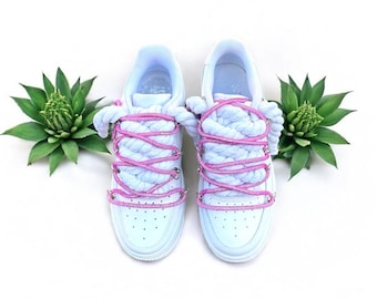 Nike Air Force 1 con encaje de diamante