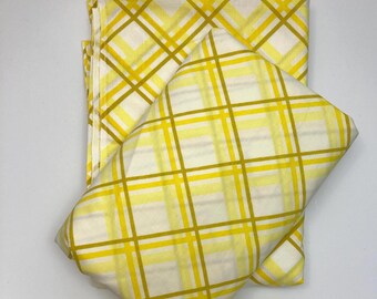 Vintage Twin Size Sheet | Flat and Fitted | 1978, Percale  - Lemon Yellow