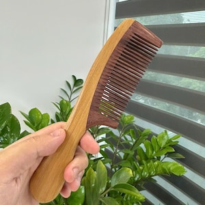 Walnut hair comb - Wooden Hair Comb - Wooden Comb - Wood Comb - Hair Comb - Handmade Comb - Healthy Hair - Natural Wood