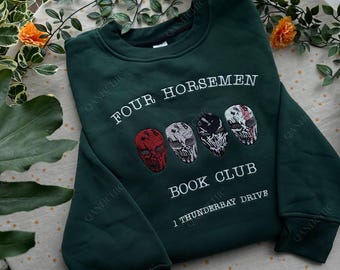 The Four Horse Men Book Club besticktes Sweatshirt und Hoodie, Masked Men Shirt, Devil's Night Merch