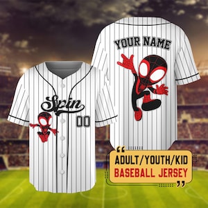 Puede incluir: Camiseta de b&eacute;isbol blanca con finas rayas negras, con un dibujo animado de Spider-Man. La camiseta tiene el texto "Spin" y el n&uacute;mero "00" en la parte delantera. La parte trasera tiene el texto "YOUR NAME". Disponible en tallas de adulto, juvenil y ni&ntilde;o.