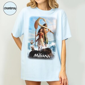 Disney Moana Live Action Comfort Colors Shirt, Moana Maui Hei Hei Pua Shirt, Disneyland Trip Shirt, Moana Fans Gift, Disney Princess Tee Bild 4