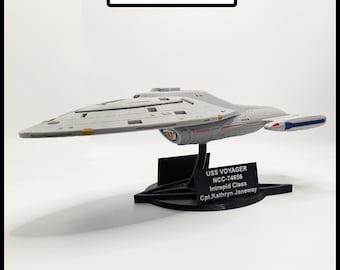 USS Voyager NCC-74656 Fan Made Replica Star Trek Voyager [ST011] Starships