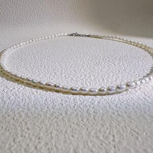 Zarte Süßwasserperle Choker Halskette 3 bis 4 mm kleine Reisperlen Vielseitige elegante handgemachte Schmuck für Hochzeit Brautjungfer Alltagskleidung