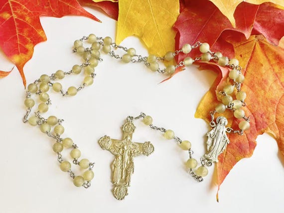 Horn Rosary with Vintage Crucifix – Christmas Catholic Gift