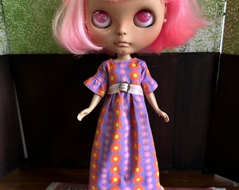 Blythe Long Vintage Style Dress - Purple and Orange Daisies