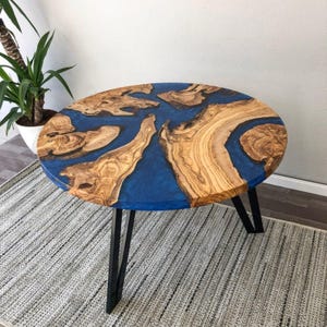 Round Blue Resin Coffee Table Epoxy Center Table Top Bar & Cafe Table Side Table Epoxy Table Personalized Home Decor Unique Handmade Gift