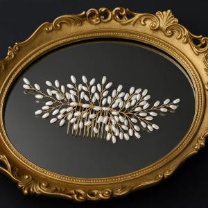 Gold Leaf Pearl Bridal Hair Comb: Wedding Hairpiece