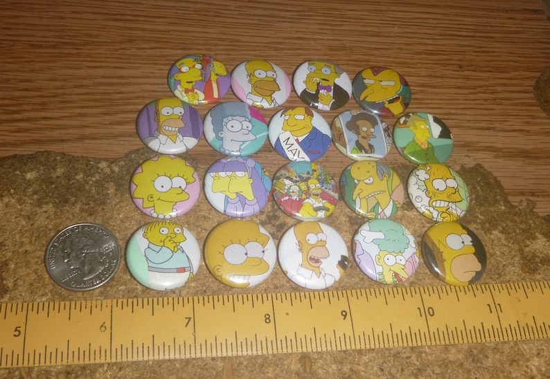 THE SIMPSONS 19 one inch pin back buttons badge set