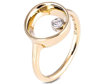 Open Circle Minimalist Diamond Signet Ring