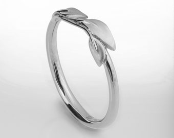 Leaves Ring, dainty leaf ring, White Gold Leaf Ring, wedding ring, wedding band, leaf ring, Elven Wedding Ring, art nouveau, vintage