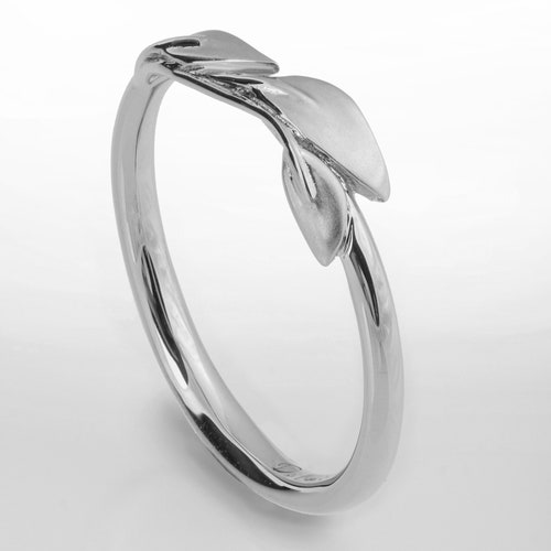Leaves Ring Dainty Leaf Ring White Gold Leaf Ring Wedding Etsy