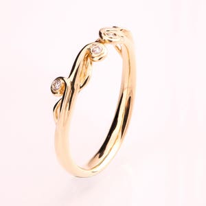 Celtic Wedding Band, 14K Gold Stackable Ring, Unique Wedding Band, Knot Gold Ring ,rose gold ring, white gold ring, celtic ring