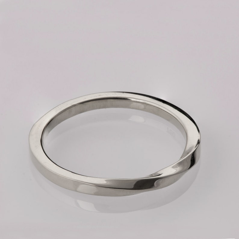 Mobius Ring, Platinum Ring , Wedding Ring , Platinum Wedding Ring , Wedding Band, Twisted wedding band, platinum ring, platinum band image 2