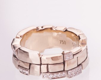 Serpenti wedding deals band