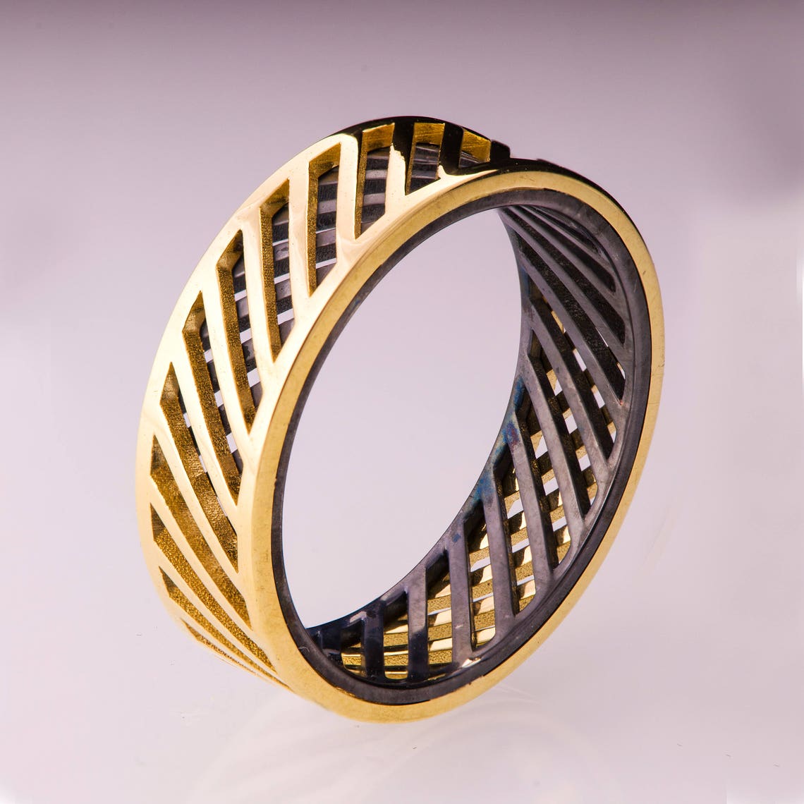 Gold Wedding Band Men's 14K Gold and Oxidized Silver - Etsy