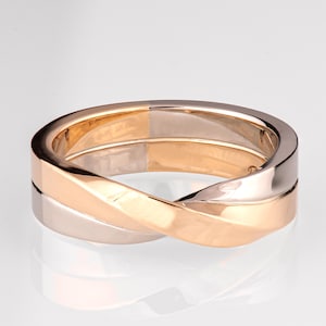 Two Tone Mobius Ring, Gold Mobius Ring, Wedding Ring, Gold Wedding Ring, Wedding Band, Twisted wedding band, mobius band, Double Mobius Ring