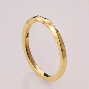 Mobius Ring 14k Gold Ring , Wedding Ring , Gold Wedding Ring , Wedding Band, Twisted wedding band, mobius band, thin band image 2