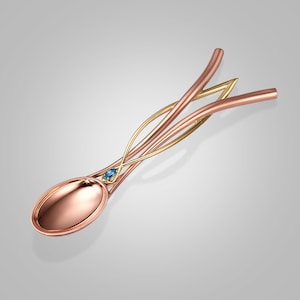 Cucharilla de té bicolor hecha a mano en oro de 14k, piedra natal marquesa, regalo para baby shower