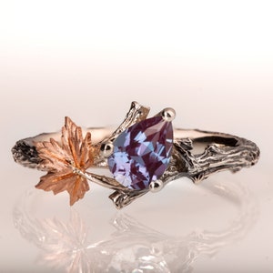 Zweig und Blatt Verlobungsring, Alexandrit Verlobungsring, Ahornblatt Ring, Alexandrit Zweigring