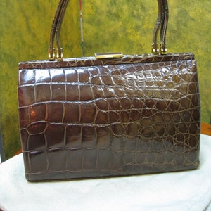 BROWN ALLIGATOR SKIN Vintage Handbag in Excellent Condition image 1