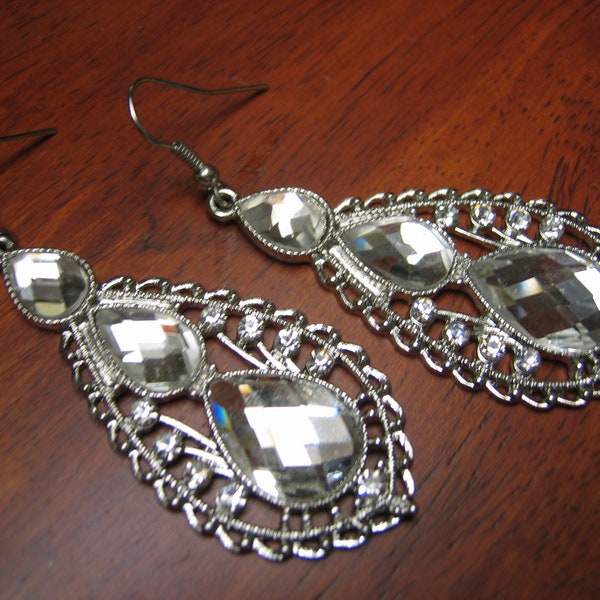 CLEAR CRYSTAL TEARDROP Earrings for Pierced Ears