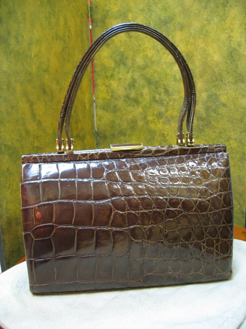 BROWN ALLIGATOR SKIN Vintage Handbag in Excellent Condition image 1