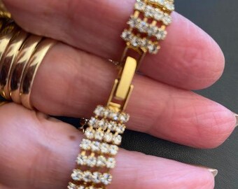 CUBIC ZIRCONIA GOLD Bracelet Very Elegant with 208 Zirconia