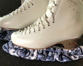 Ice Skate Soakers Figure Skate Blade Protector Blue White  Pattern