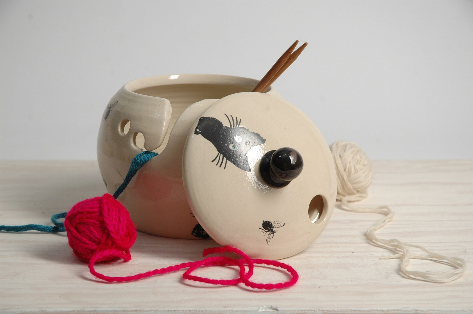 Lidded Ceramic Knitting Bowl cat Yarn Bowl funny yarn bowl Etsy