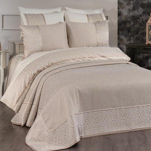 Cotton Bedspread Coverlet | Lightweight Boho Bed Cover Queen King | Soft Woven Blanket | Farmhouse Bedding | Cozy Bedroom Decor | Home Gift