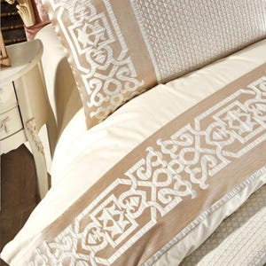 Cotton Bedspread Coverlet | Lightweight Boho Bed Cover Queen King | Soft Woven Blanket | Farmhouse Bedding | Cozy Bedroom Decor | Home Gift