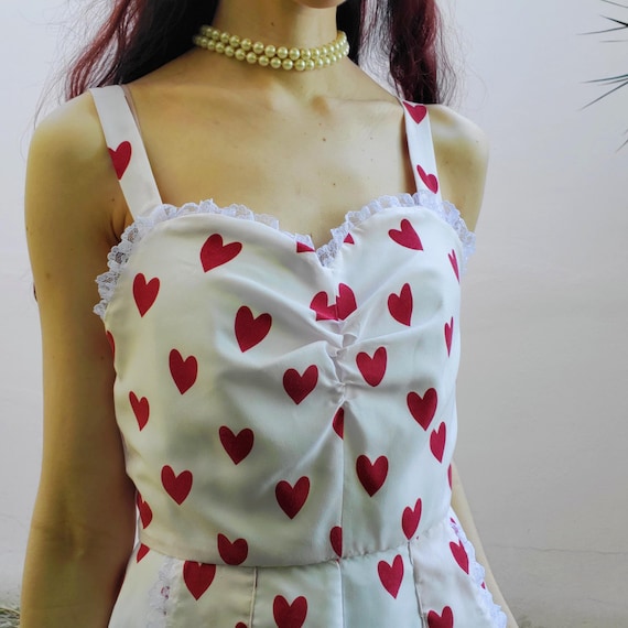 1970s Inspired Sweetheart Dress, Women's Galentine's Day Outfit, Handmade Slow Fashion, Brunch Outfit, Retro Rockabilly Heart Print Dress