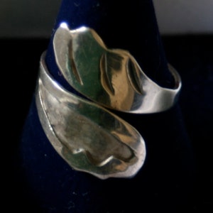 Vintage retro 1960s TAXCO sterling silver abstract bypass ring signed and adjustable