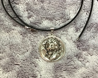 Solid Sterling silver lion scene pendant round 20” pendant necklace Heavy vintage art nouveau revival